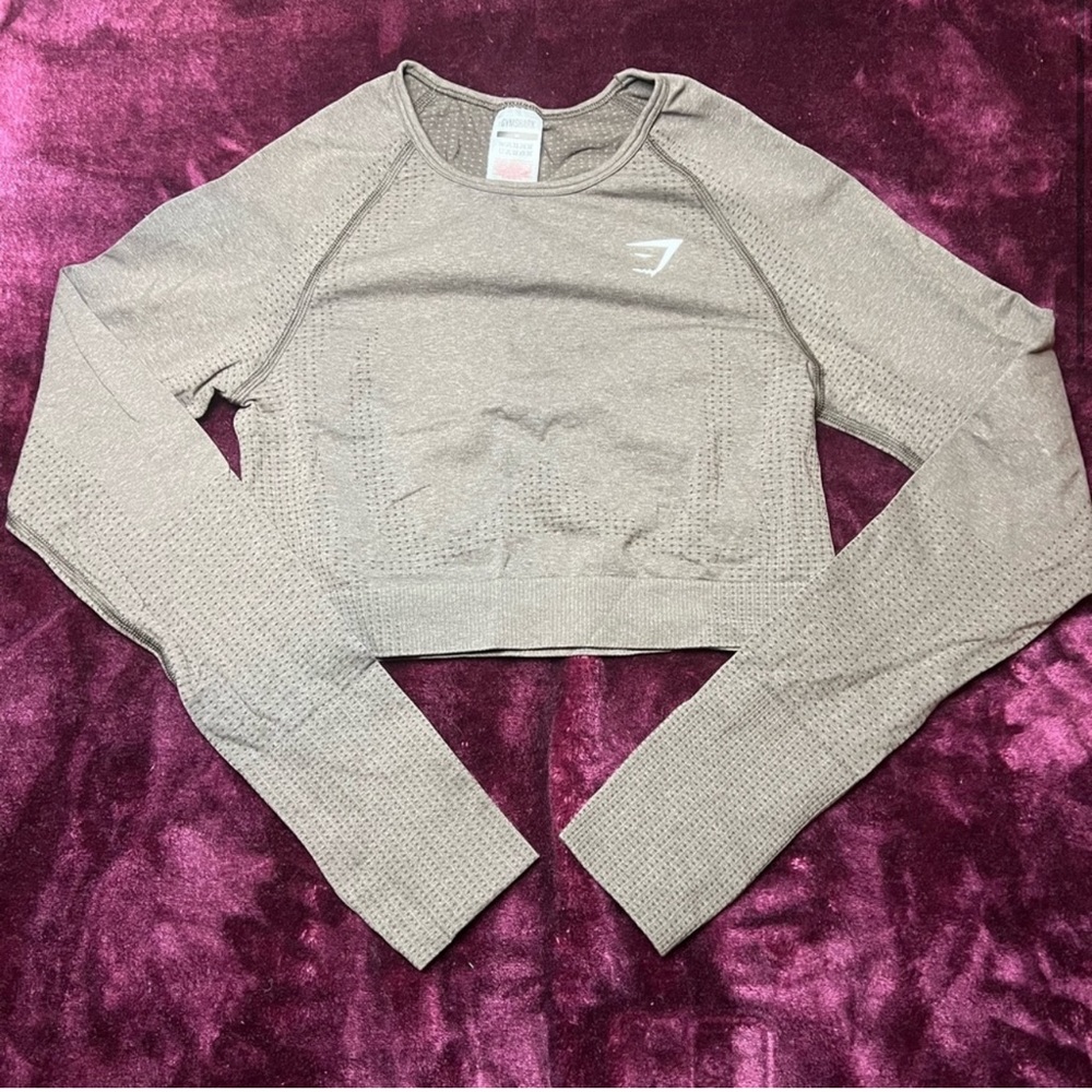 Gym shark long sleeve work out top